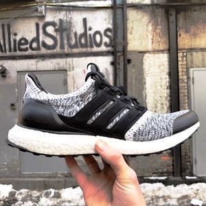 Adidas Ultra Boost sns x social status